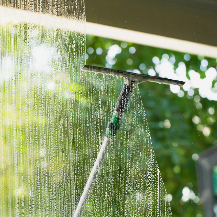 Pressure washing in Willis, TX