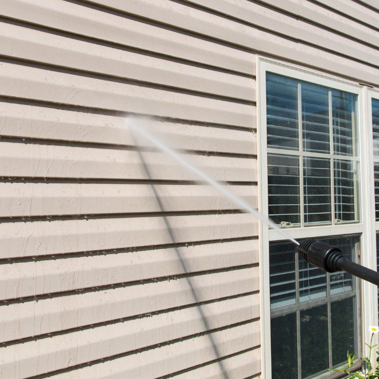 Pressure washing in Willis, TX